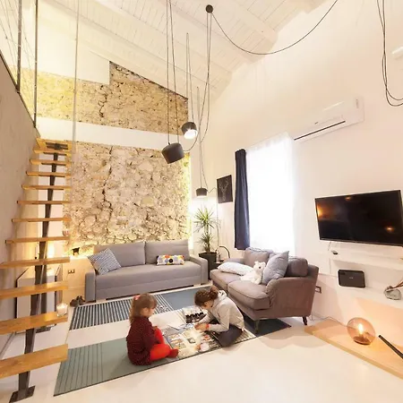 Cavour16 * Siraküza
